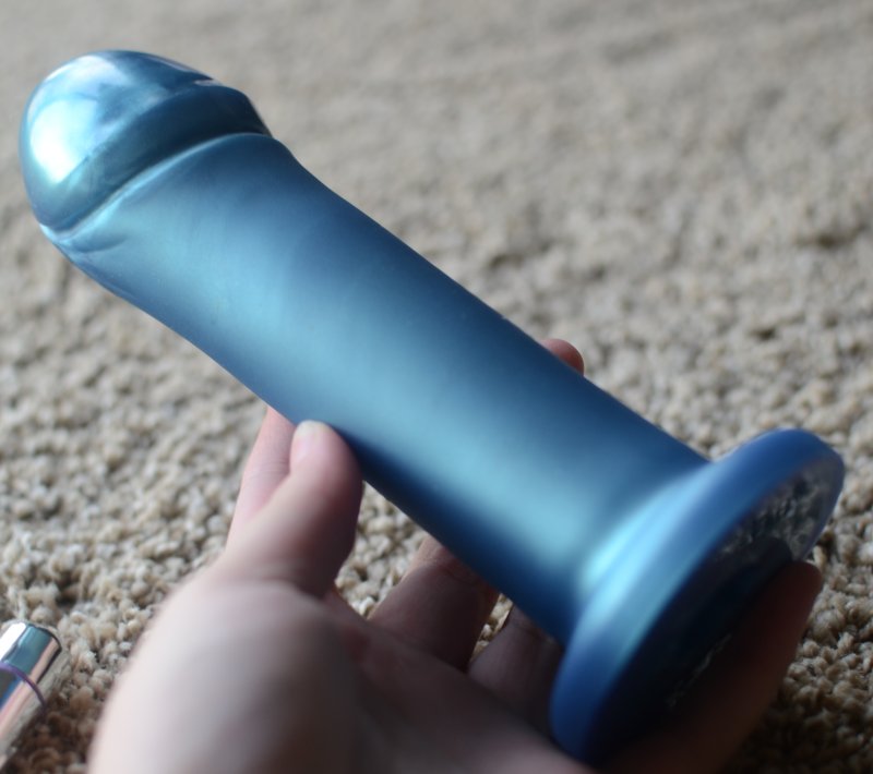 Kingkong vibrating dildo review