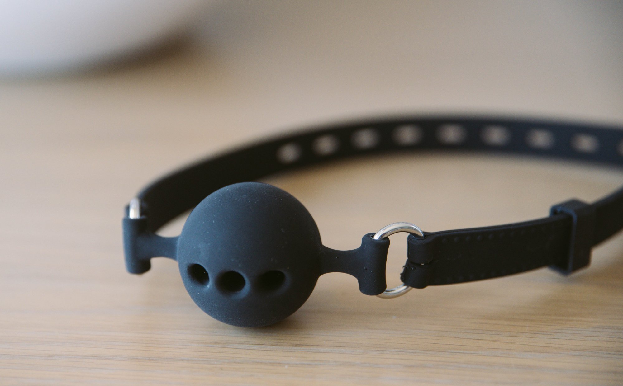 What does ball gag mean