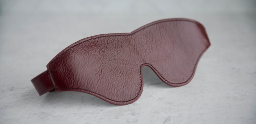 Close-up image of the quality surface of the blindfold for example for my Liebe Seele Wine Red Leather Blindfold Review