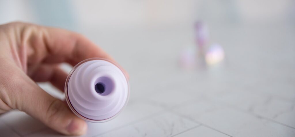 Top down look into the hollow hole at the tip of the toy. It looks soft and welcoming and deep. For my BeYourLover Joy Cup review.