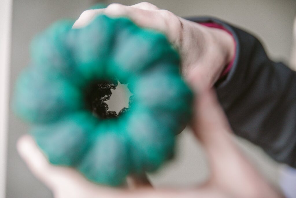 The camera lens looks straight down the inner channel of the Vortima. It looks like the same tentacle texturing that makes up the outside of the stroker is all along the inside of it too.